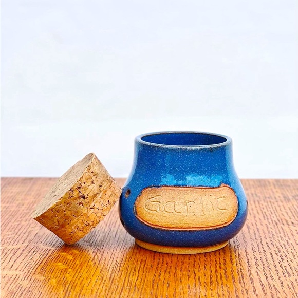 Kitchen Sweet Ceramic Garlic Keeper Poshmark